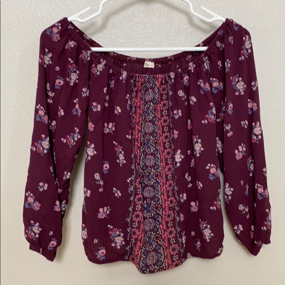 hollister maroon off the shoulder top